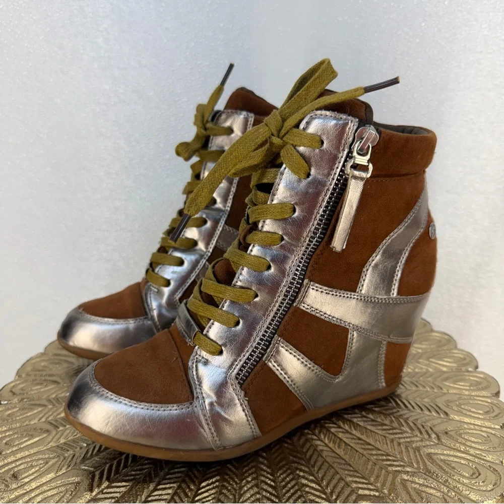 Bakers Metallic Suede Wedge Sneakers Brown Silver Lace‎ Up Zip Size 37 / 7M